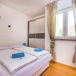 Holiday home Lakeside Home, Dramalj Dramalj