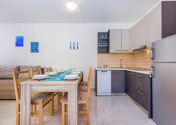 Lakeside Home, Σπίτι διακοπών *